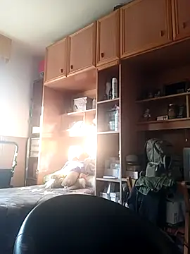 gigolobcn online show from April 6, 6:25 am