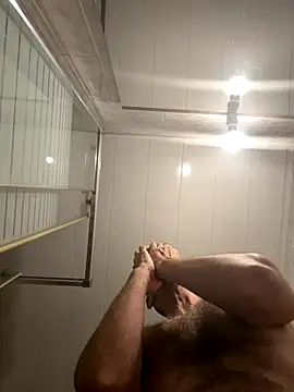 gigolobcn online show from September 12, 8:20 pm