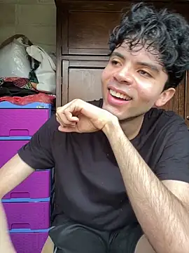 Axel-Mejia online show from February 21, 6:53 pm