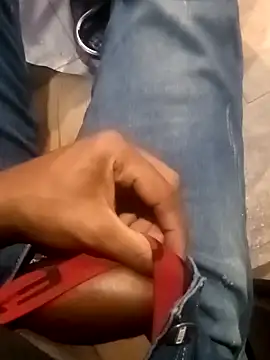 vergonvenco online show from November 6, 5:21 am