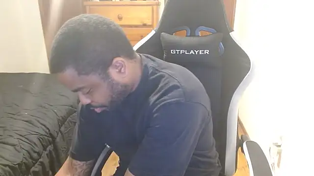 Breadwinnah online show from November 16, 7:32 am