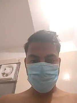themasklover online show from May 26, 7:43 pm