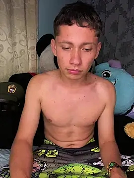 elfernh online show from April 1, 5:09 am