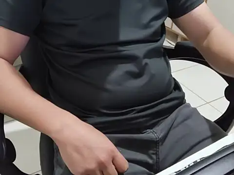 Carloskasado online show from July 1, 11:15 pm
