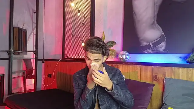 AlanCutee online show from March 20, 12:09 pm