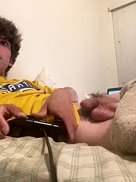 Snapshot of lil_dick_wonder chatting on October 21, 11:29 pm lil dick wonder online show from October 21, 11:29 pm