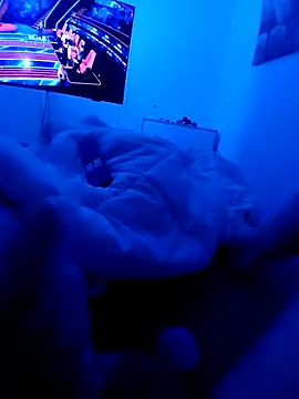 handsome8inchh online show from March 15, 2:30 am