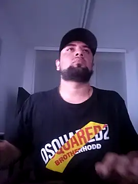 lucas vicent online show from November 8, 4:32 pm