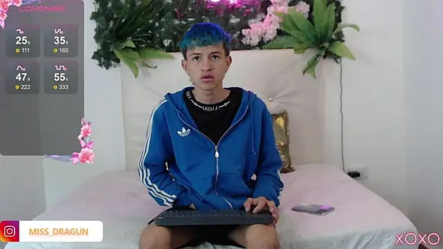 iam lukas   online show from September 28, 3:48 am