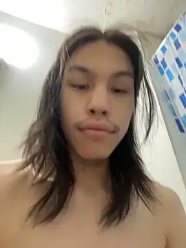 heytherepeoples717 online show from March 12, 1:52 pm