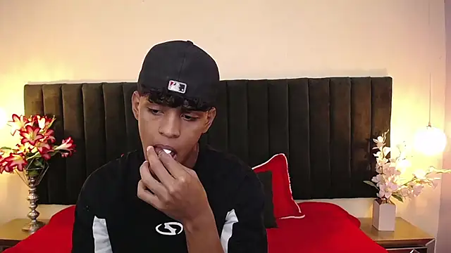 jhos padill online show from March 21, 1:26 pm