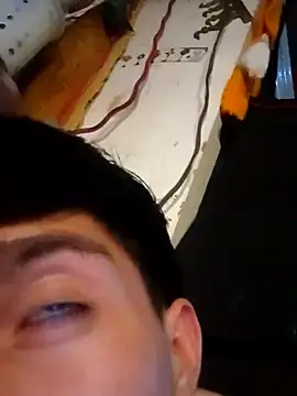 LUISSLEONN0958 online show from September 16, 4:24 am