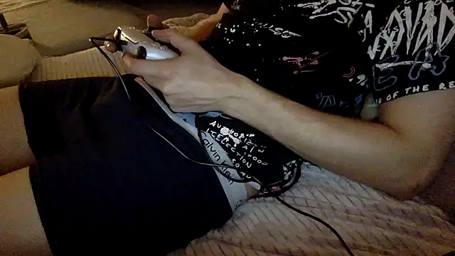 Breezydicksn online show from October 16, 4:31 am