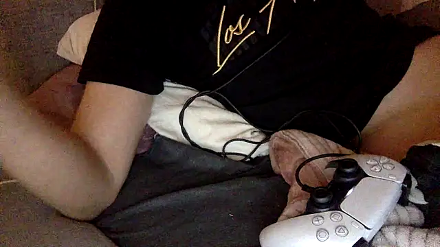 Breezydicksn online show from October 7, 10:47 pm