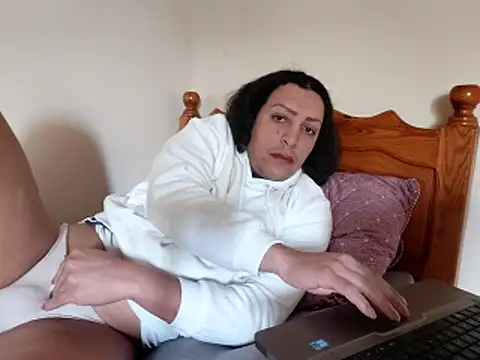 femboylatino online show from March 30, 10:27 am
