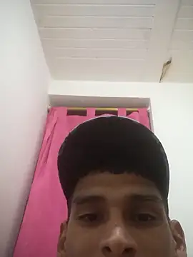 alex colombiano online show from October 9, 8:30 am