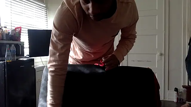 Diodre Benyoon online show from February 17, 5:01 pm