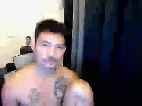 Snapshot of Thefriskyasian chatting on September 24, 5:33 pm Thefriskyasian online show from September 24, 5:33 pm