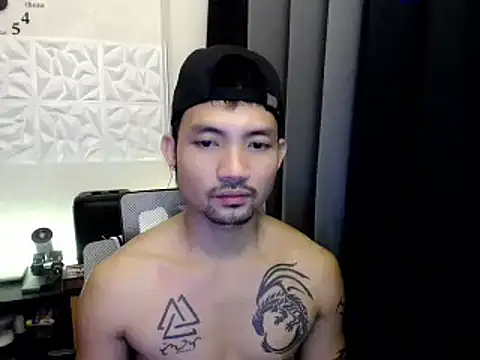 Snapshot of Thefriskyasian chatting on October 2, 3:16 pm Thefriskyasian online show from October 2, 3:16 pm