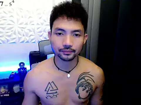 Snapshot of Thefriskyasian chatting on October 7, 5:22 am Thefriskyasian online show from October 7, 5:22 am