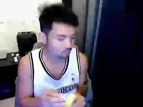 Snapshot of Thefriskyasian chatting on September 19, 6:52 pm Thefriskyasian online show from September 19, 6:52 pm