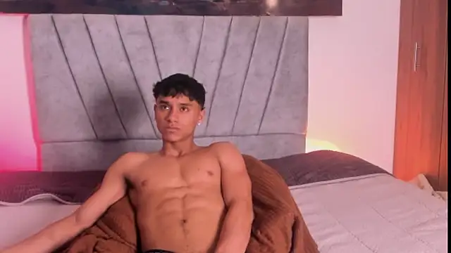 ZYZZ1312 online show from November 29, 9:50 pm