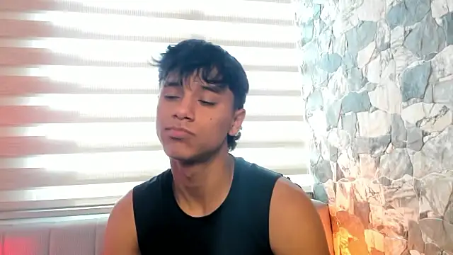 ZYZZ1312 online show from March 6, 7:22 pm