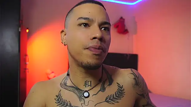 AlphaMasterXxx online show from February 7, 8:03 pm