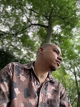 AlphaMasterXxx online show from April 11, 2:53 pm