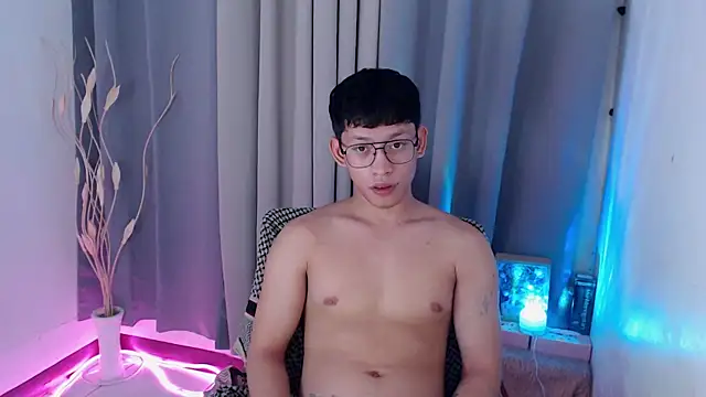 pinkcock froi2305 online show from April 1, 8:16 am