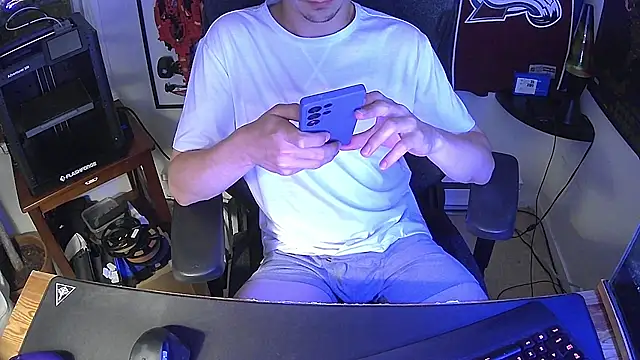 Snapshot of k_dick chatting on September 15, 4:58 am k dick online show from September 15, 4:58 am