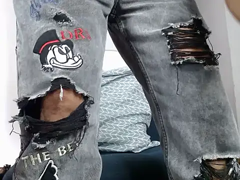 David smile23 online show from April 28, 9:41 pm