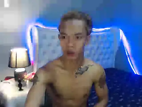 jersthebigfuckerxxx online show from October 19, 1:03 pm