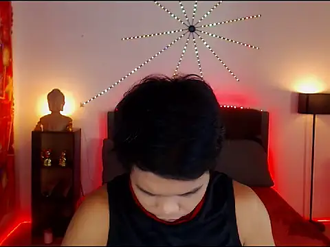 XExtraServiceManX online show from December 18, 1:51 pm