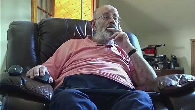 janzer13 online show from April 3, 1:08 pm