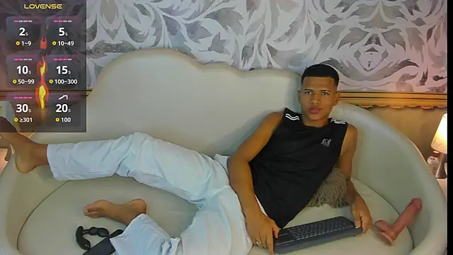 KingStark  online show from September 18, 11:45 am