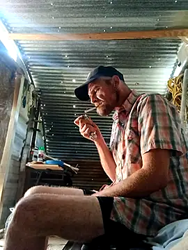 Canuseemeray online show from November 14, 6:31 pm