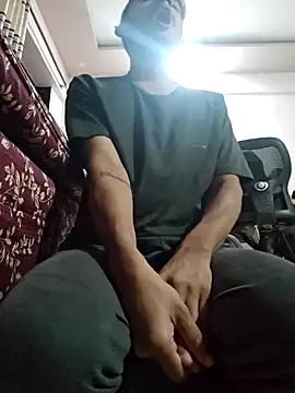 yung cplz online show from October 7, 4:11 pm