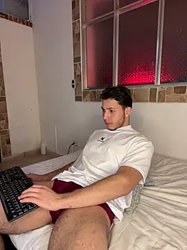 max valiant1 online show from November 7, 8:56 pm