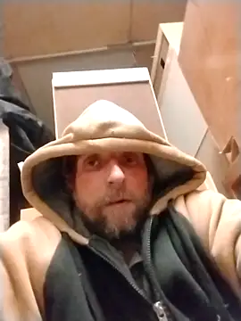 CatchyPart93 online show from December 17, 2:08 am