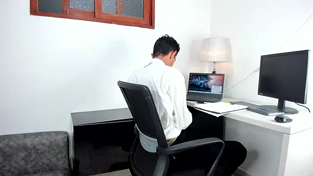 Snapshot of Crazy_Horny_ chatting on September 19, 4:24 am Crazy Horny online show from September 19, 4:24 am