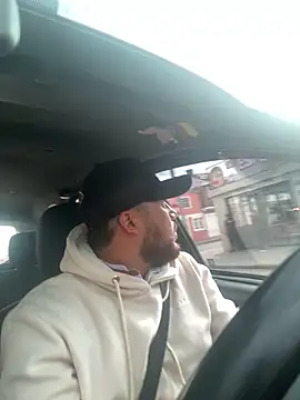 sebastiann0  online show from December 19, 1:08 pm