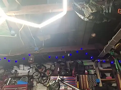 twistafatpipe online show from March 14, 3:35 am