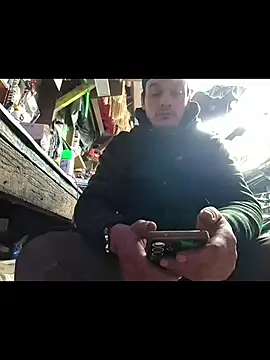 twistafatpipe online show from December 20, 6:26 pm