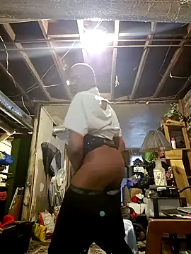 Tommie568 online show from November 20, 1:43 pm