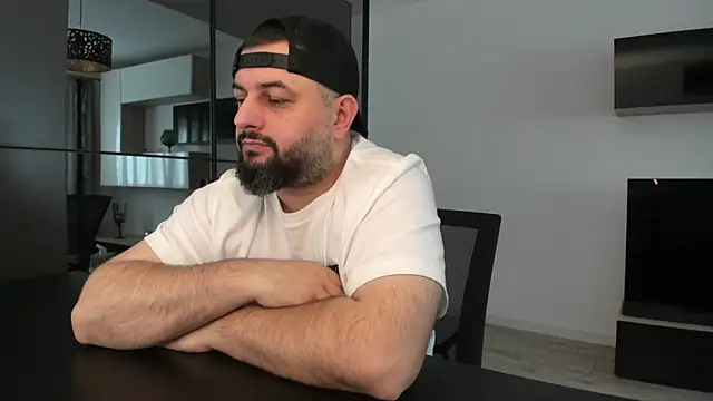 DravenPeak online show from April 3, 10:01 am