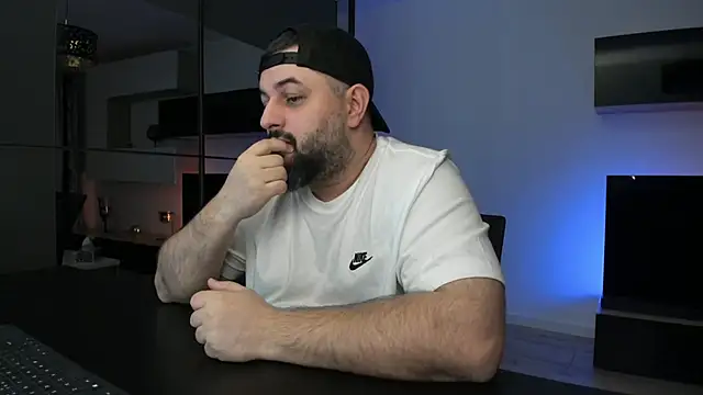 DravenPeak online show from April 4, 5:54 pm