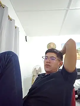 Ajhg98 online show from February 25, 3:18 am