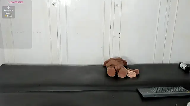 zarek lux online show from January 17, 3:26 pm