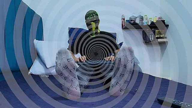 Warmteam777 online show from November 8, 9:18 pm